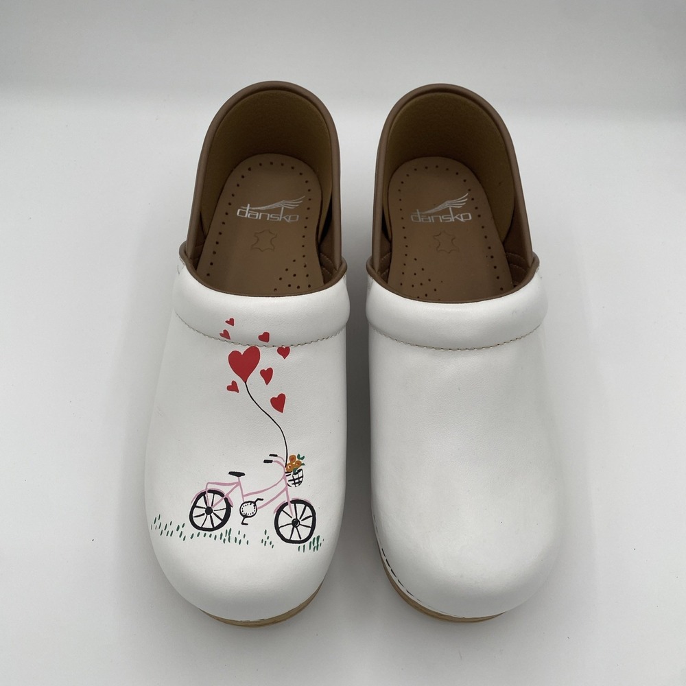 Dansko Womens Twin Pro Leather Clog 38 (US 7.5) White Bicycle Heart Balloons - Picture 2 of 9
